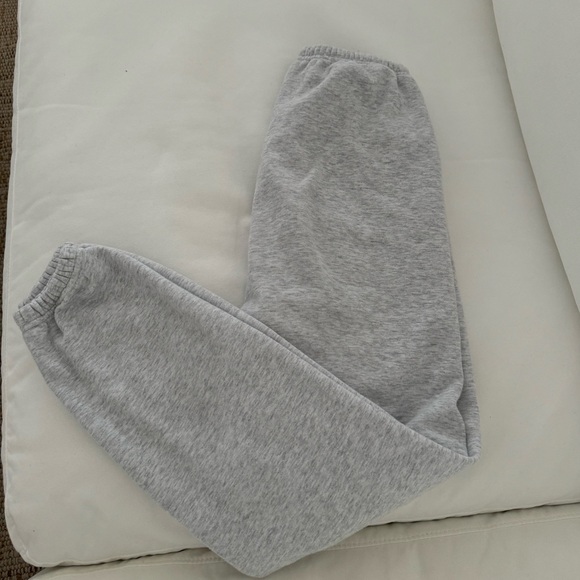 skims cotton fleece classic jogger - Picture 3 of 3